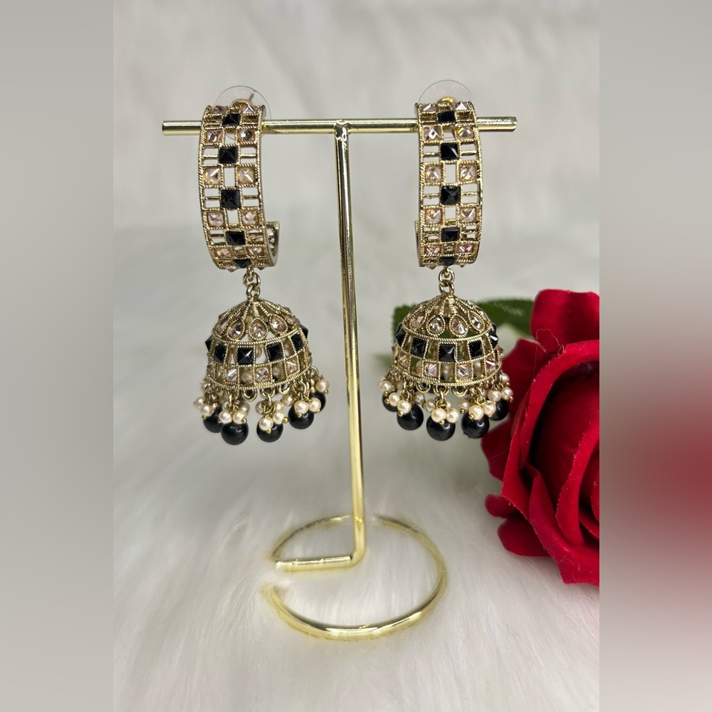 Elegant Black And Gold Jhumka Earrings